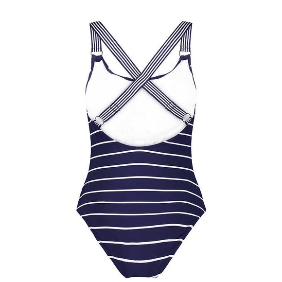 Nautica One Piece Swimsuit Ruched 1 piece style
Adjustable strapsFully lined NWT - Picture 8 of 9